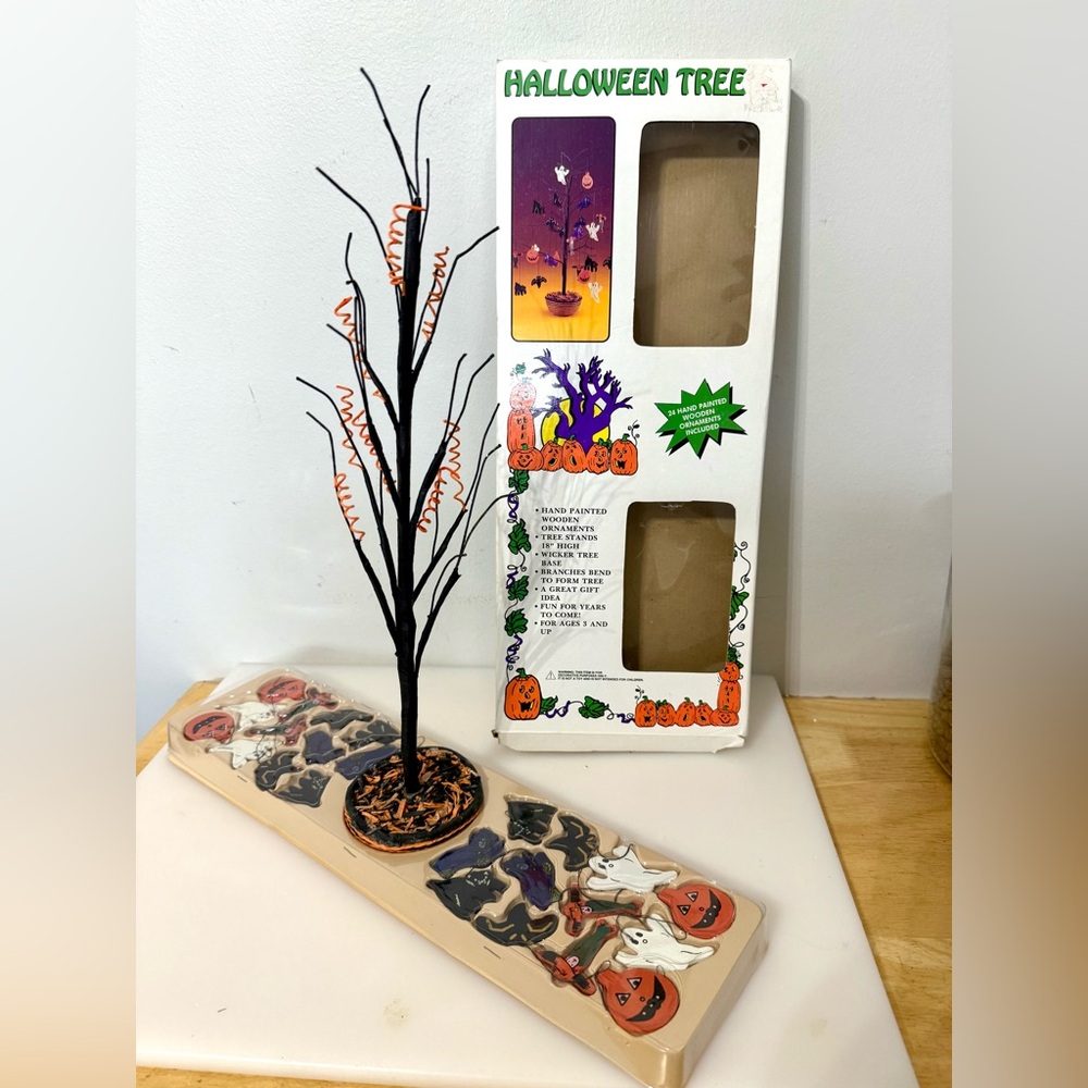 Vtg Halloween Haunted Tree
